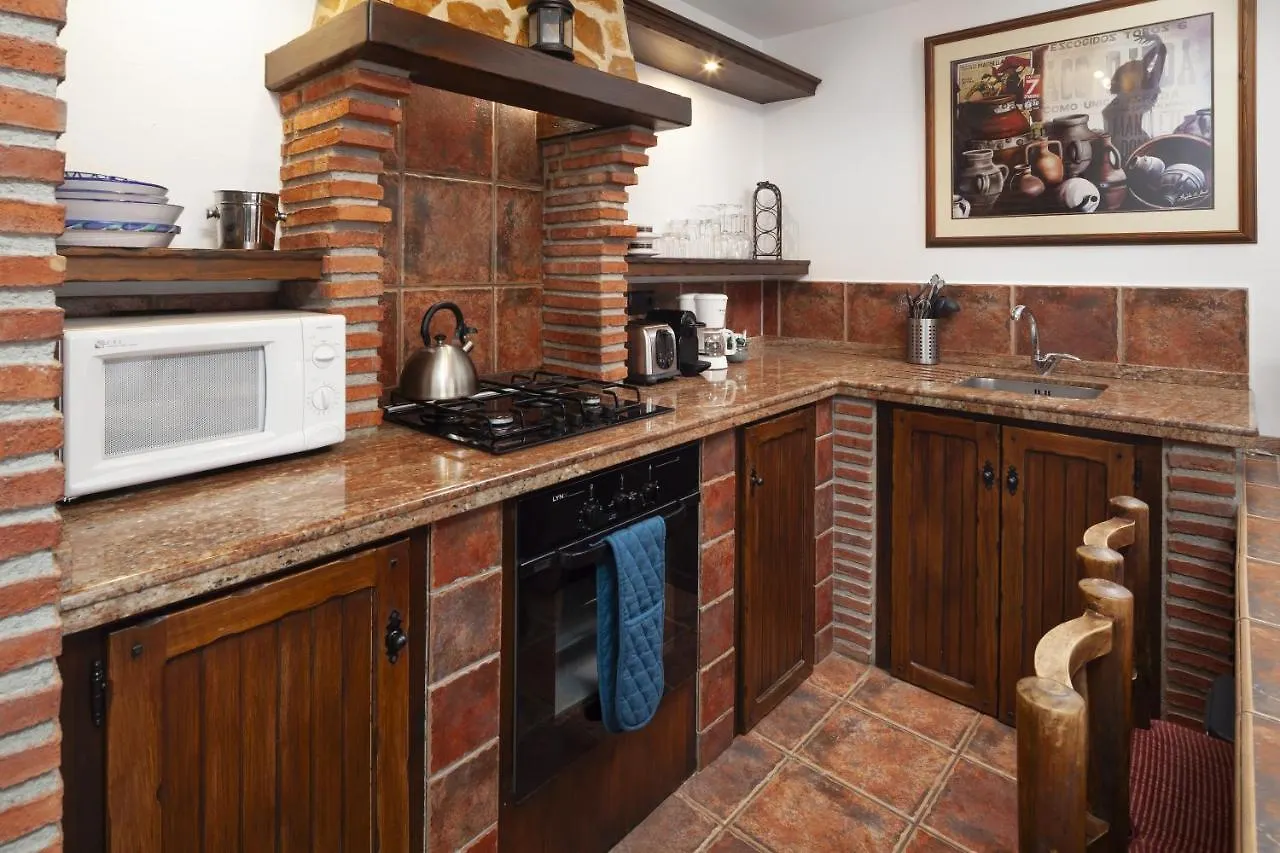 Pasa Fina, Luxury Holiday Retreat Villanueva del Trabuco Spain