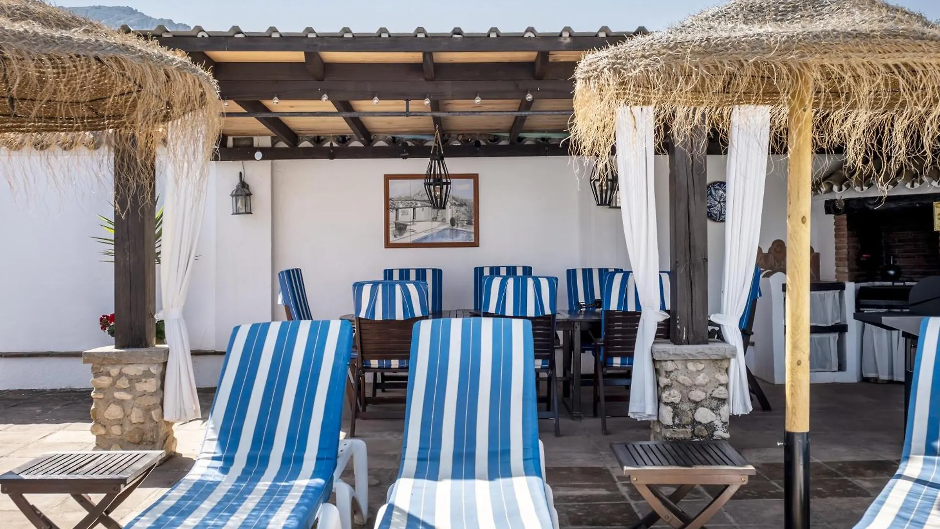 Pasa Fina, Luxury Holiday Retreat Villanueva del Trabuco Spanien