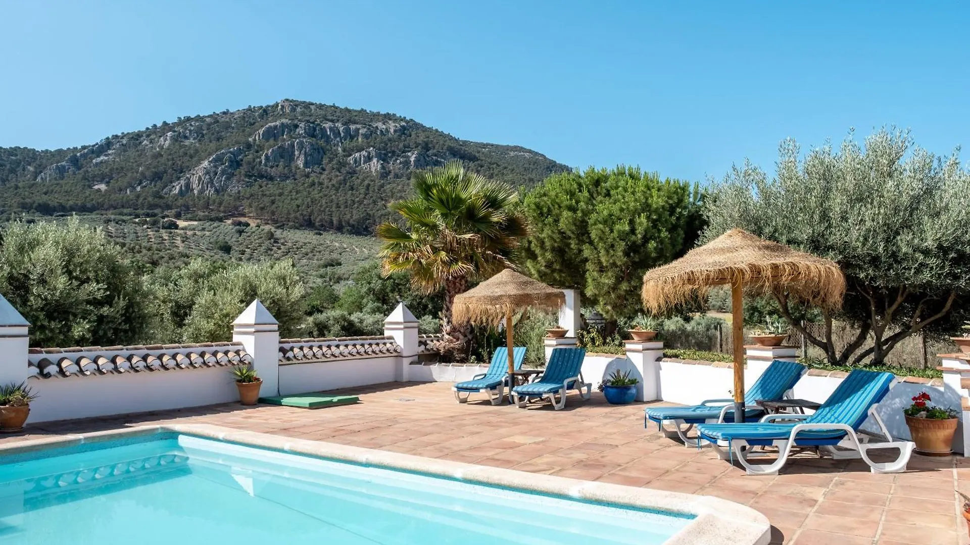 Pasa Fina, Luxury Holiday Retreat Villanueva del Trabuco