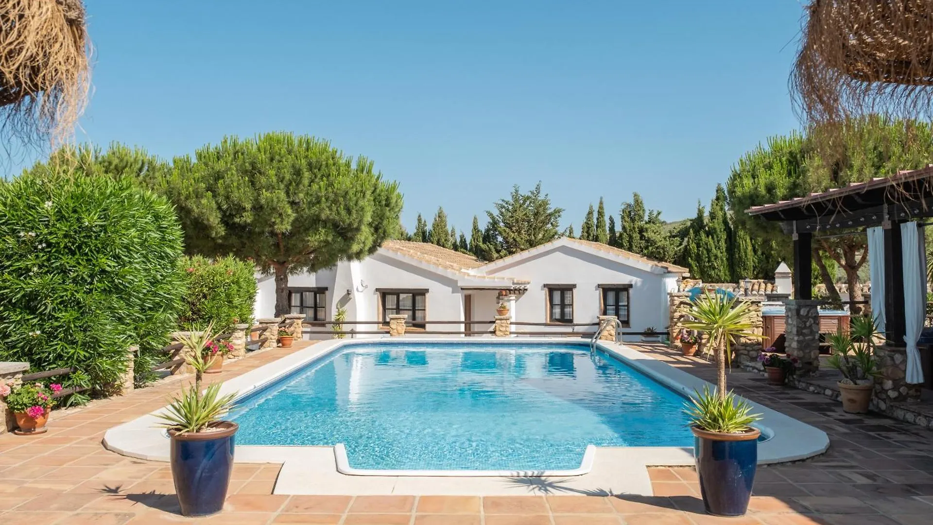 Villa Pasa Fina, Luxury Holiday Retreat Villanueva del Trabuco Spain